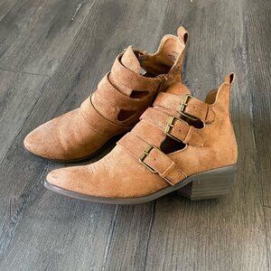 Universal Thread "Kelsey" Western Style Booties - EUC